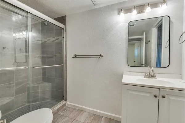 $179,900 | 4304 Westminster Drive, Irving, TX 75038