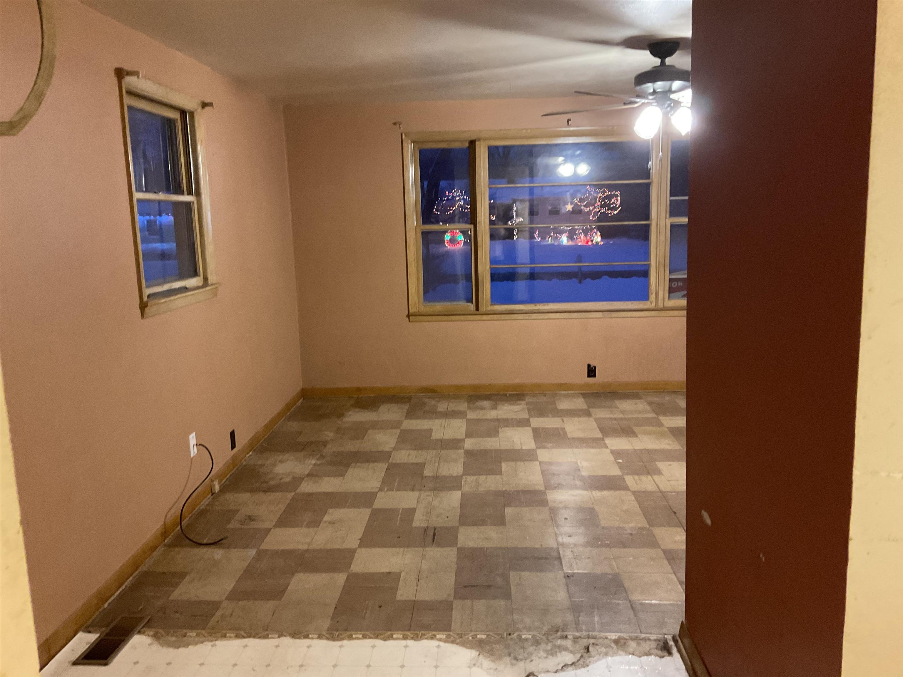 7004 Will James Road Rockford, IL 61109 - Photo 7 of 13 a view of an empty room