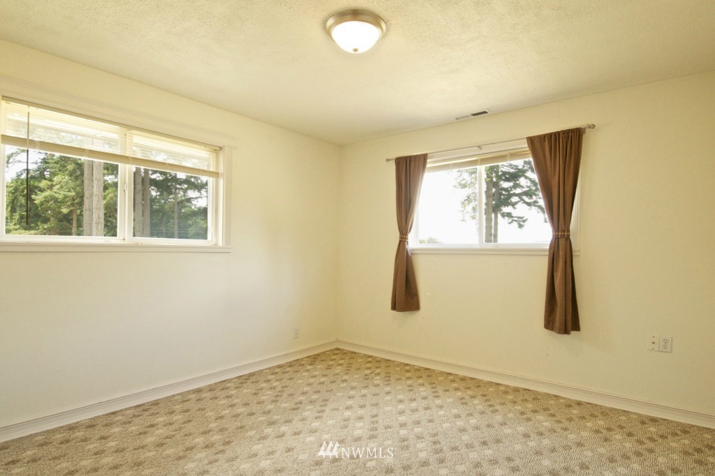205 Fort Casey Road Coupeville, WA 98239 - Photo 18 of 25 Gallery Image 18