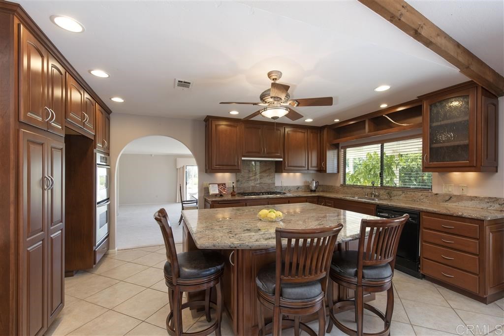 9875 Rocky Ridge Road Escondido, CA 92026 - Photo 3 of 19 Gallery Image 3