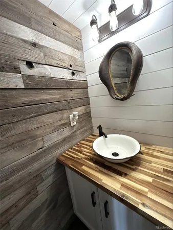 $2,350 | 2234 Meadowlark Lane, Pueblo, CO 81008