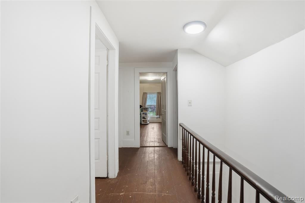 6339 Denton Road Belleville, MI 48111 - Photo 32 of 64