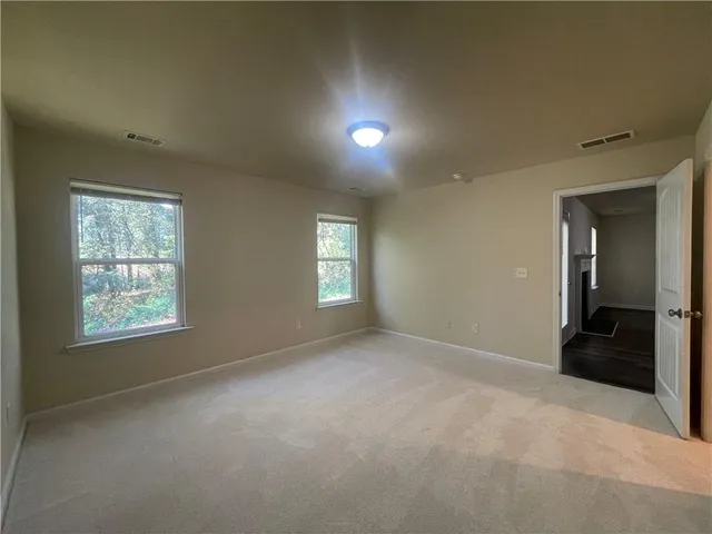 a view of utility room