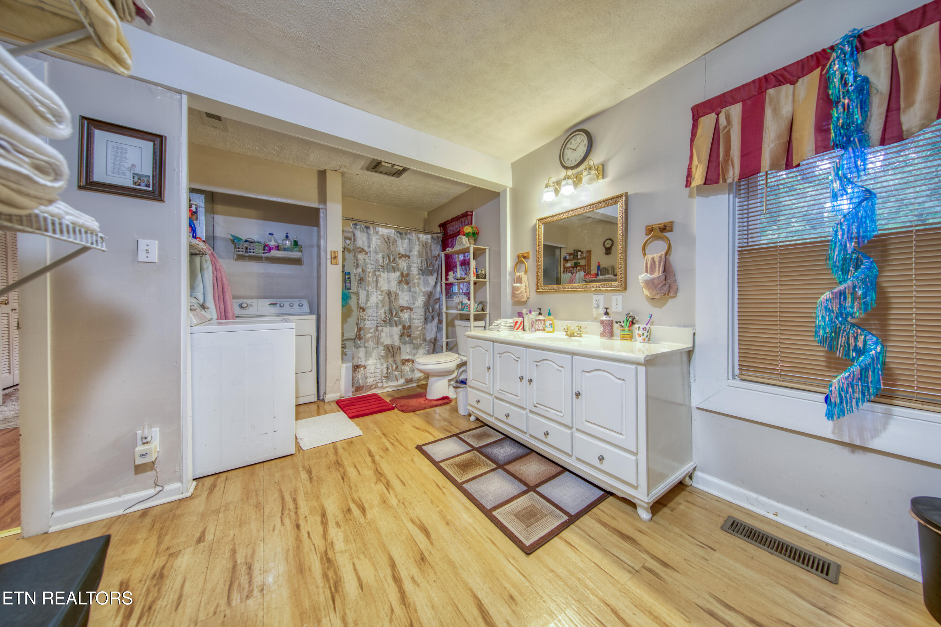 8820 Trout Road Mascot, TN 37806 - Photo 13 of 15 0H3A5084_40