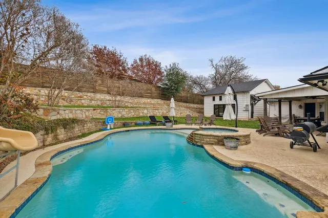 $4,950 | 240 Paint Pony Trail North, Fort Worth, TX 76108