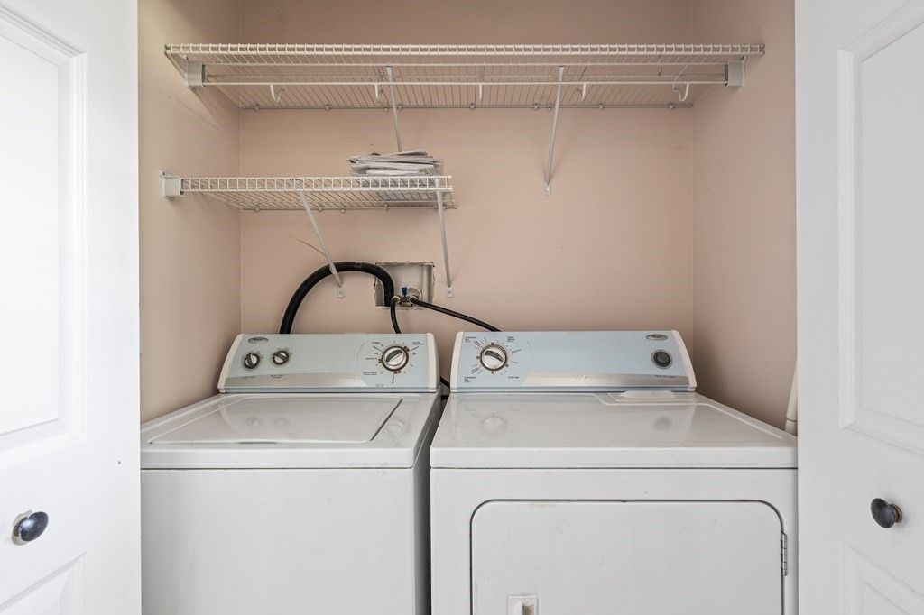81 River Road South Hadley, MA 01075 - Photo 21 of 42 Gallery Image 21