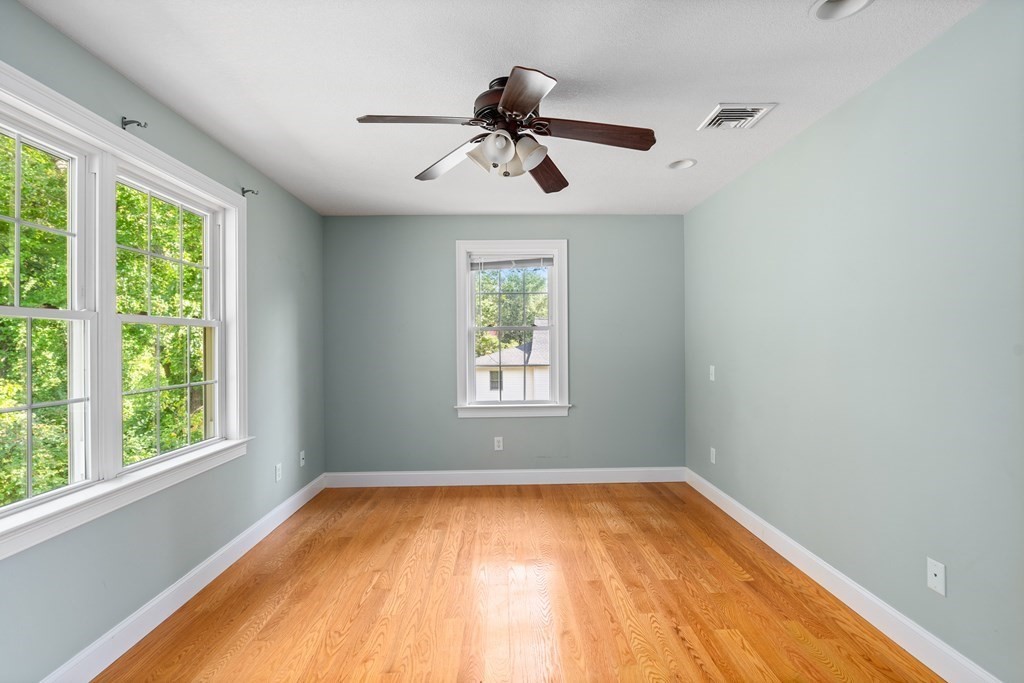 81 River Road South Hadley, MA 01075 - Photo 25 of 42 Gallery Image 25