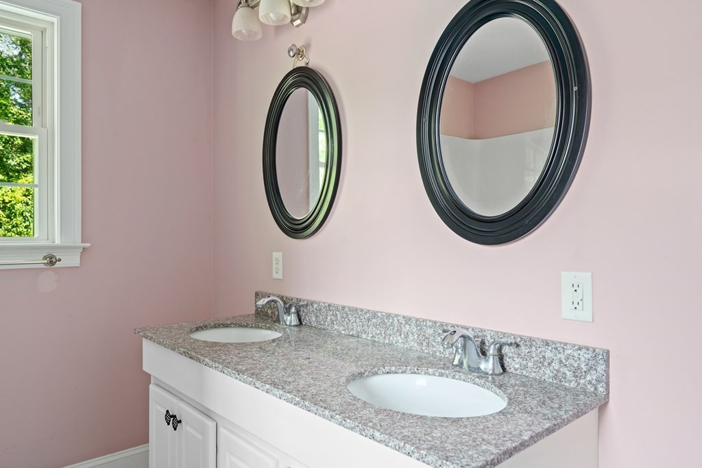 81 River Road South Hadley, MA 01075 - Photo 31 of 42 Gallery Image 31