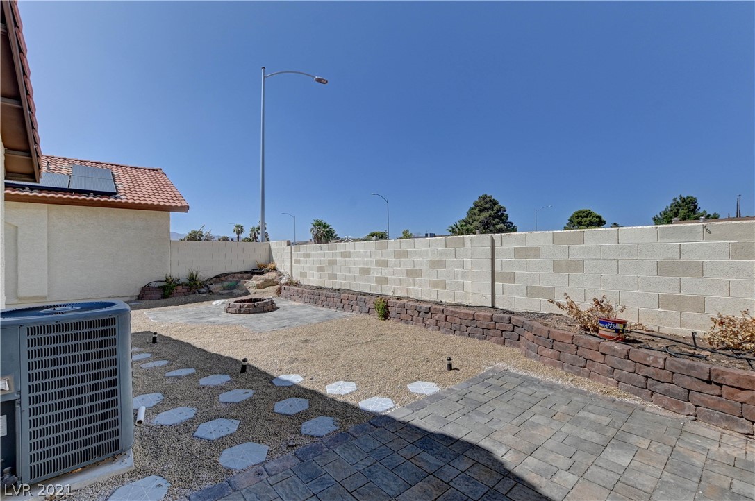 6436 West Pearcrest Road Las Vegas, NV 89108 - Photo 29 of 33 Gallery Image 29