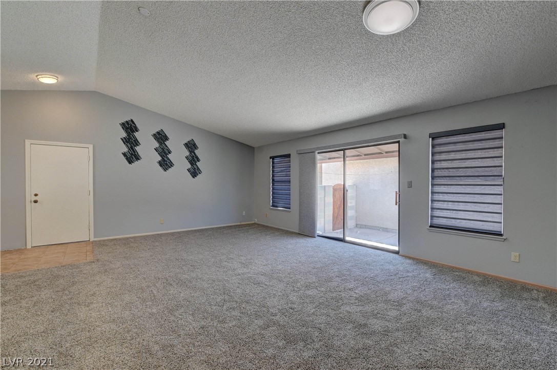 6436 West Pearcrest Road Las Vegas, NV 89108 - Photo 7 of 33 Gallery Image 7