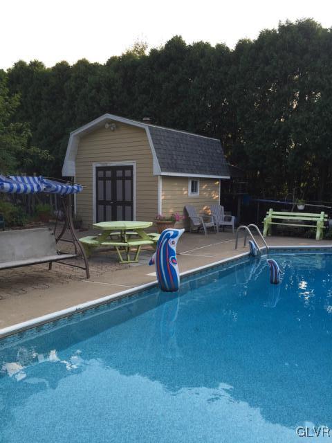 3408 Bridlepath Road Easton, PA 18045 - Photo 14 of 19 Gallery Image 14