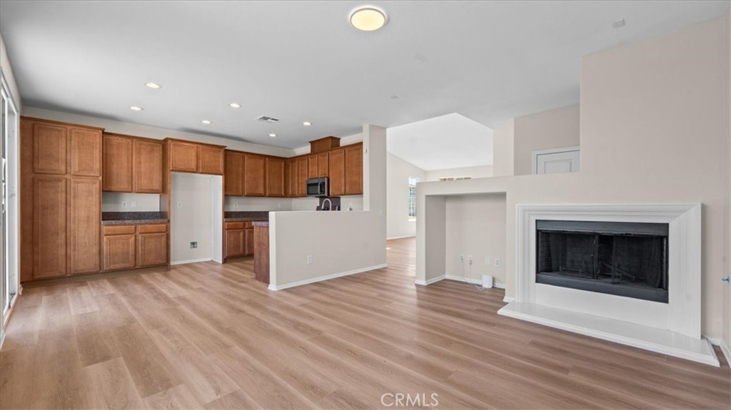 1281 Sugar Maple Lane Perris, CA 92571 - Photo 6 of 29