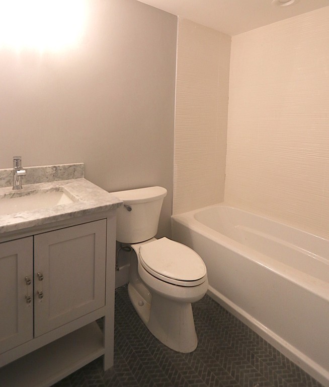 10 Netherlands Road Brookline, MA 02445 - Photo 10 of 12