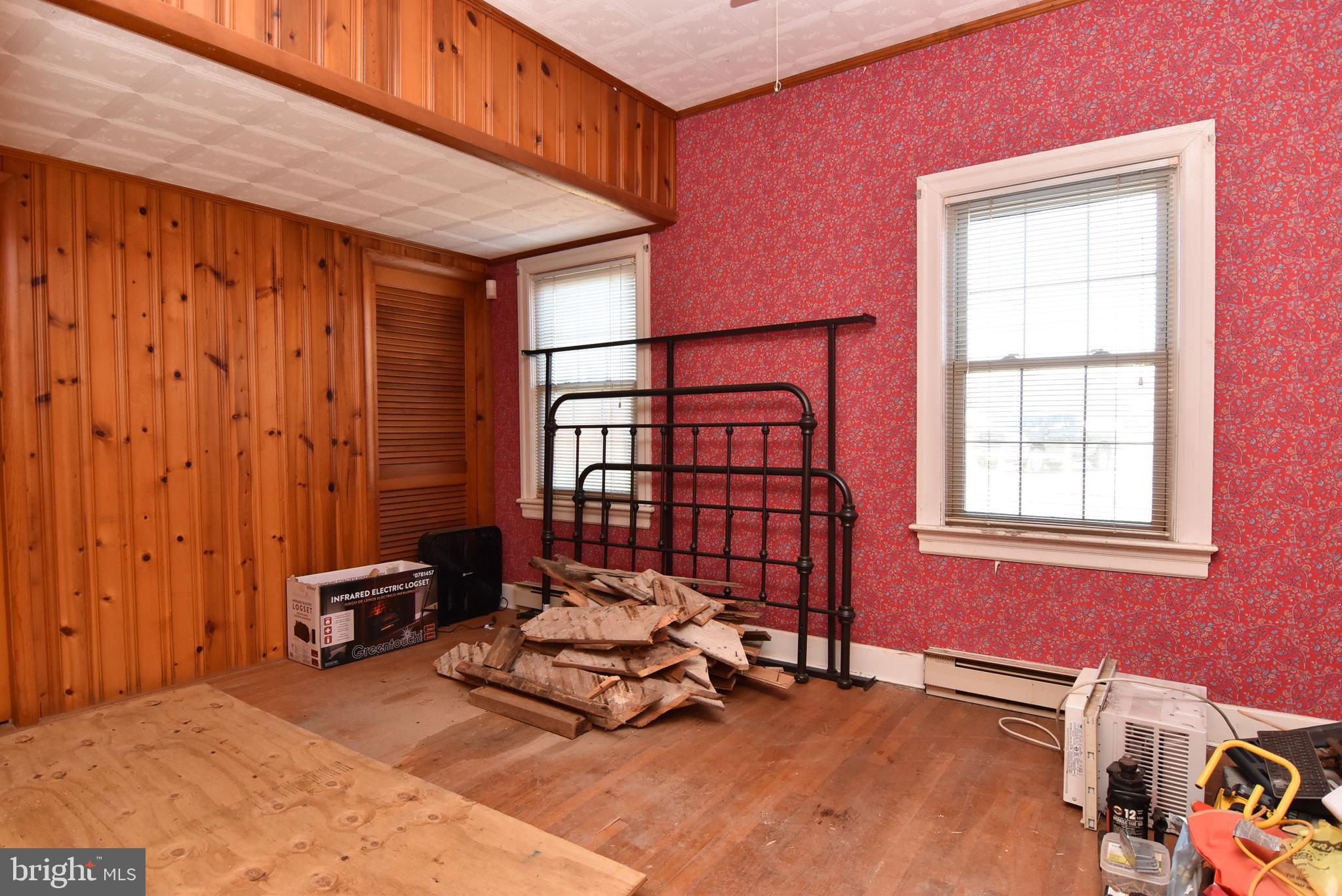 28740 Seaford Road Laurel, DE 19956 - Photo 40 of 44 a view of livingroom with furniture and window