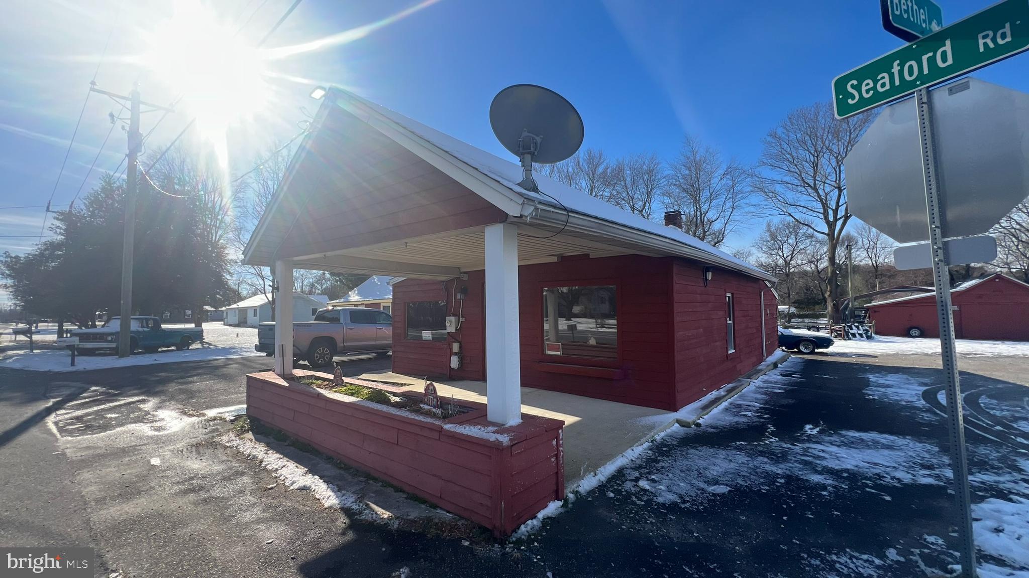 28740 Seaford Road Laurel, DE 19956 - Photo 5 of 44 a living room with couches and pool table