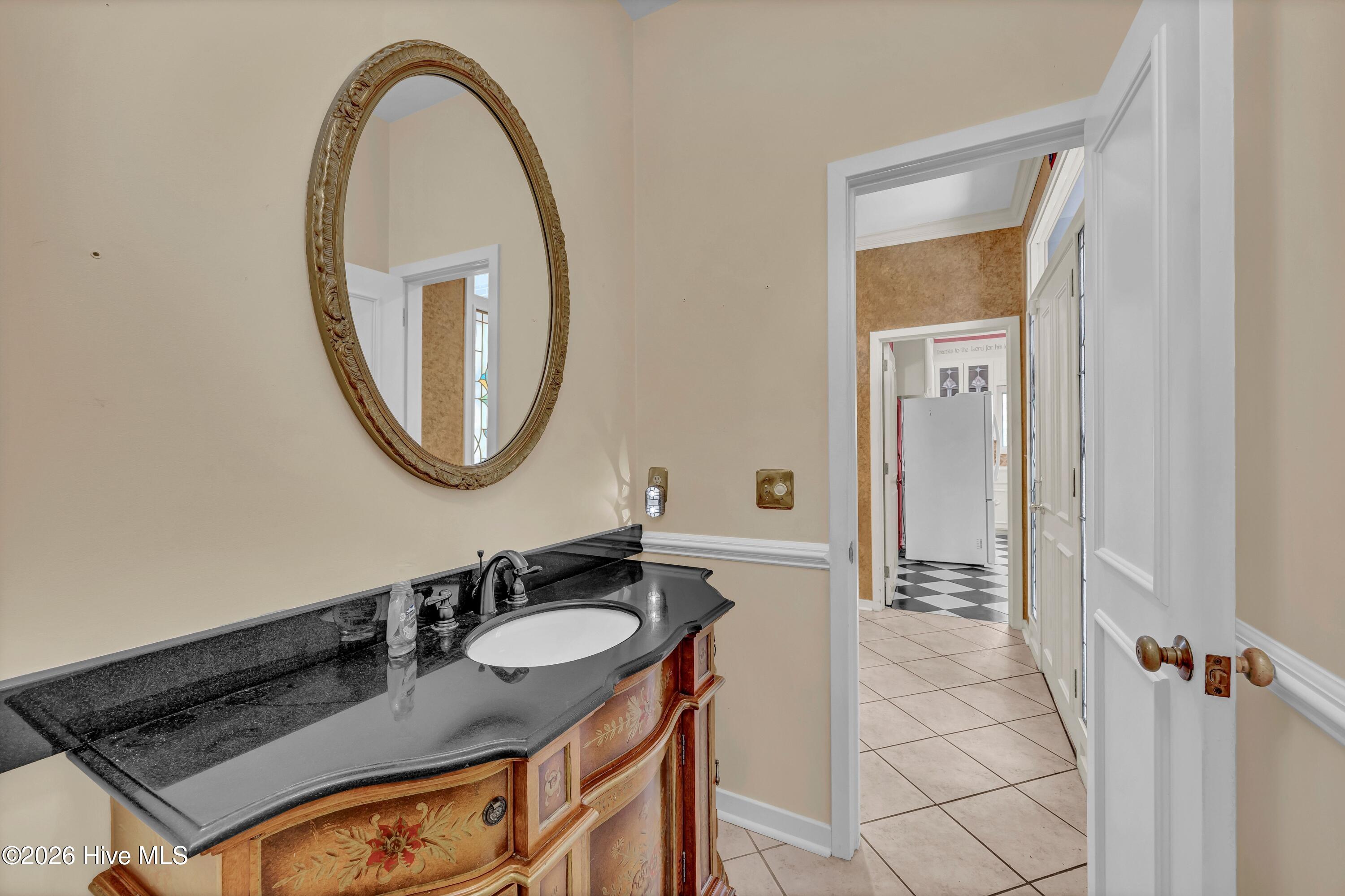 3701 Reston Court, Unit B Wilmington, NC 28403 - Photo 20 of 36 022_img_2485_377