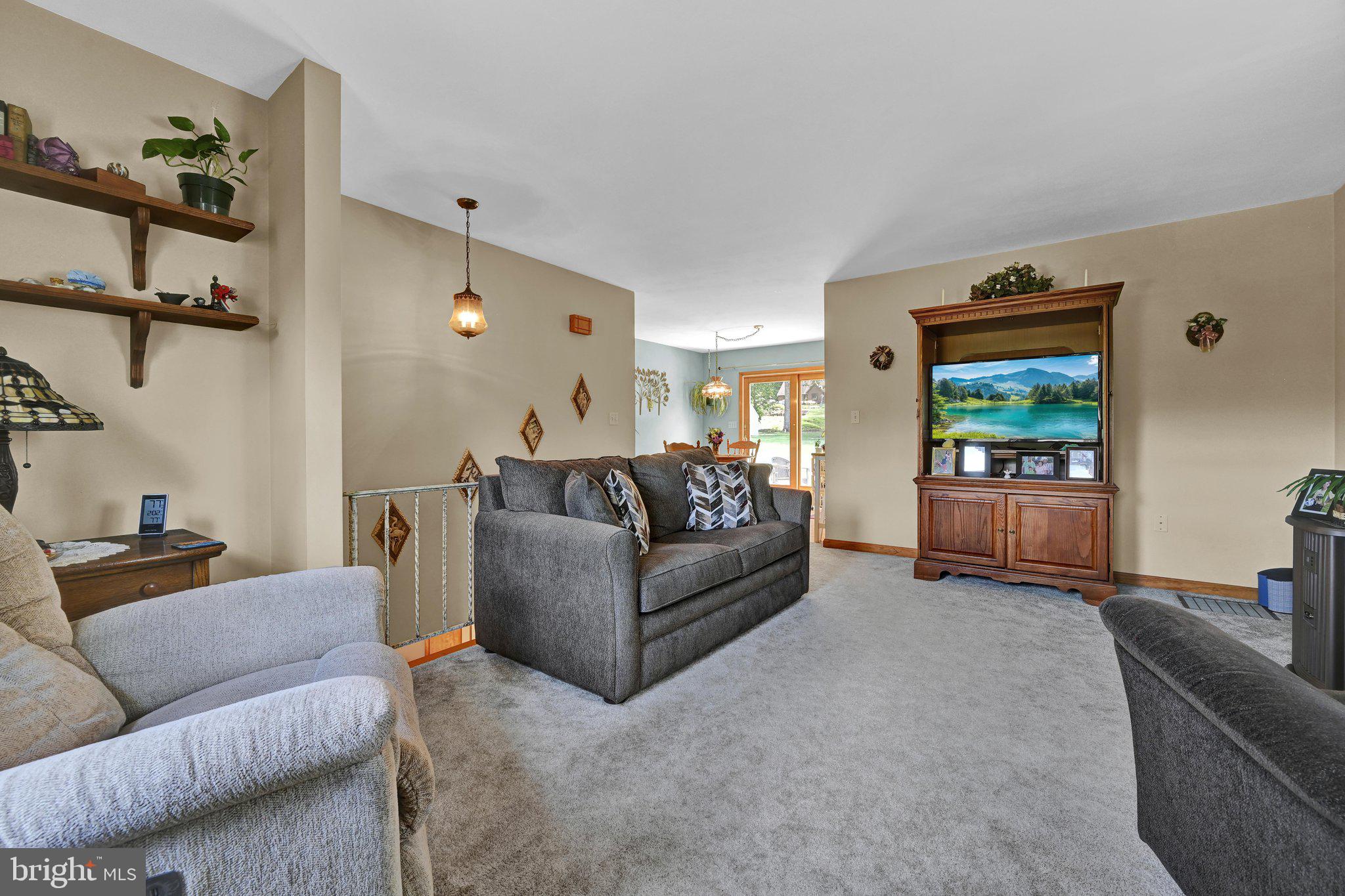 17 Terrace Hill Road Pine Grove, PA 17963 - Photo 11 of 44 Family Room