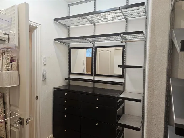 $310,000 | 1902 Lea Crest Drive, Dallas, TX 75216