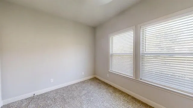 $310,000 | 1902 Lea Crest Drive, Dallas, TX 75216