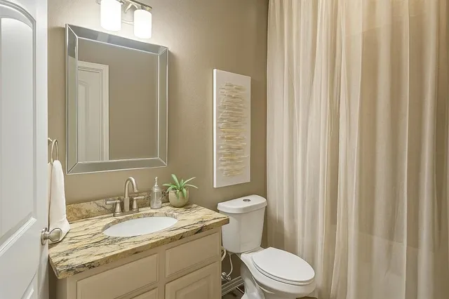 $310,000 | 1902 Lea Crest Drive, Dallas, TX 75216