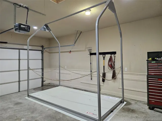 $310,000 | 1902 Lea Crest Drive, Dallas, TX 75216