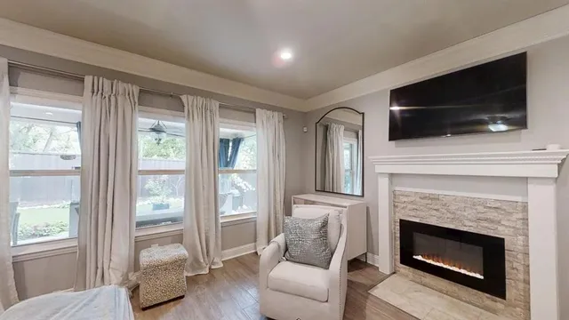 $310,000 | 1902 Lea Crest Drive, Dallas, TX 75216