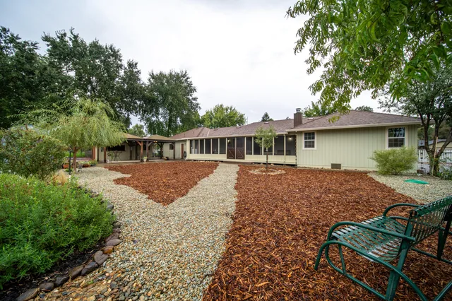 $514,900 | 7213 Amigo Way, Redding, CA 96002