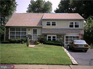 1047 Coronet Road Warminster, PA 18974 - Photo 1 of 6