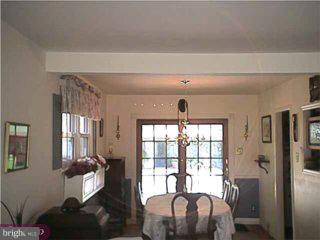 1047 Coronet Road Warminster, PA 18974 - Photo 4 of 6