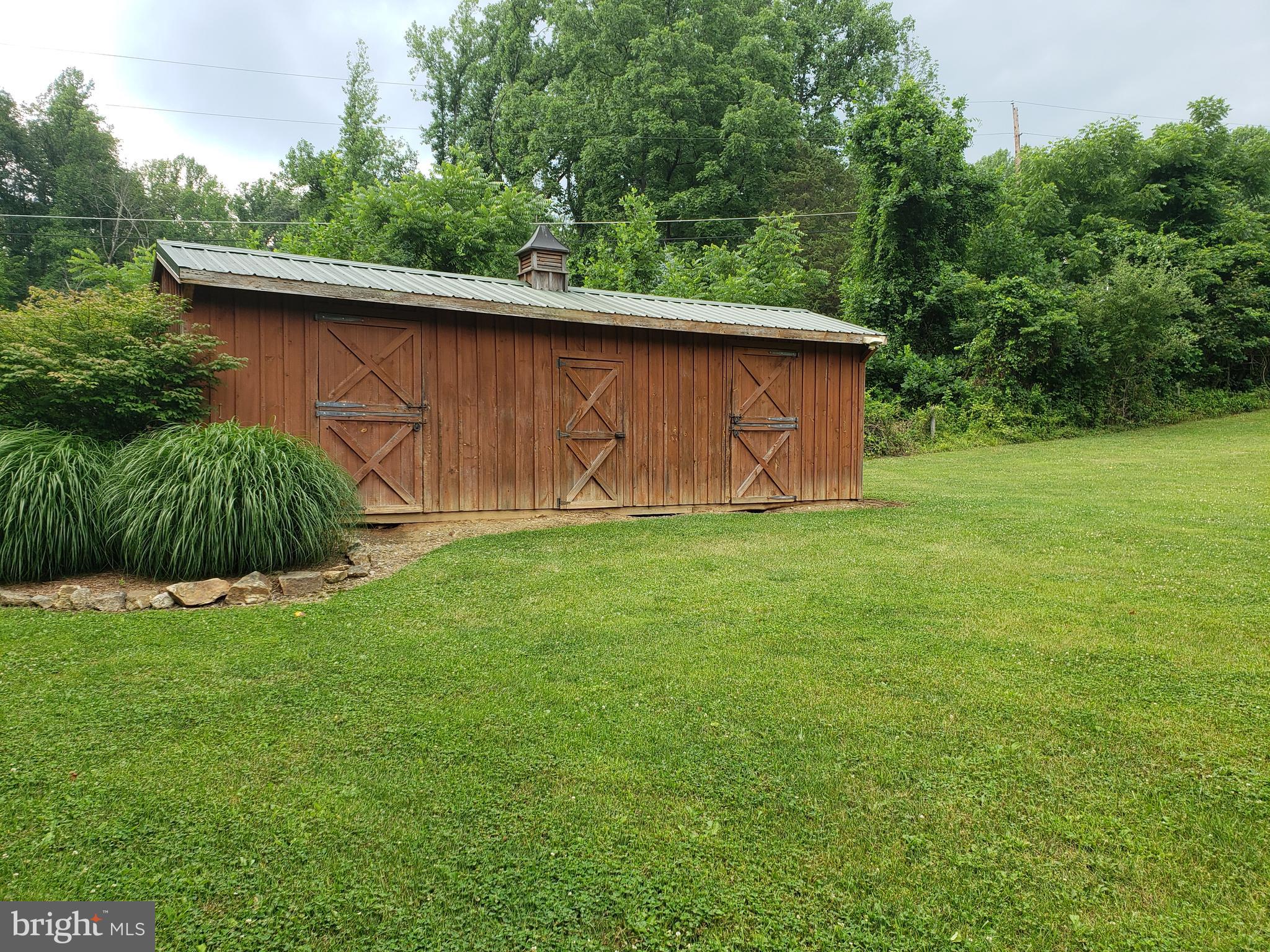 327 Keim Road Boyertown, PA 19512 - Photo 63 of 64 2 Stall Horse Barn