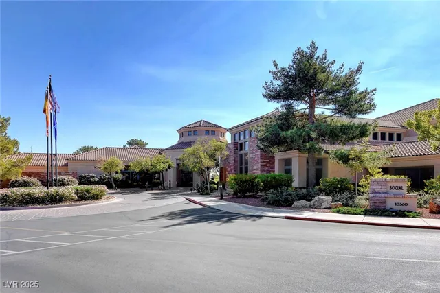 $2,778 | 2318 Spring Water Drive, Las Vegas, NV 89134