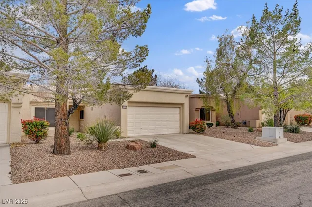 $2,778 | 2318 Spring Water Drive, Las Vegas, NV 89134