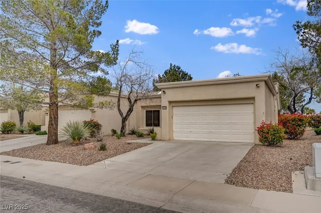 $2,778 | 2318 Spring Water Drive, Las Vegas, NV 89134