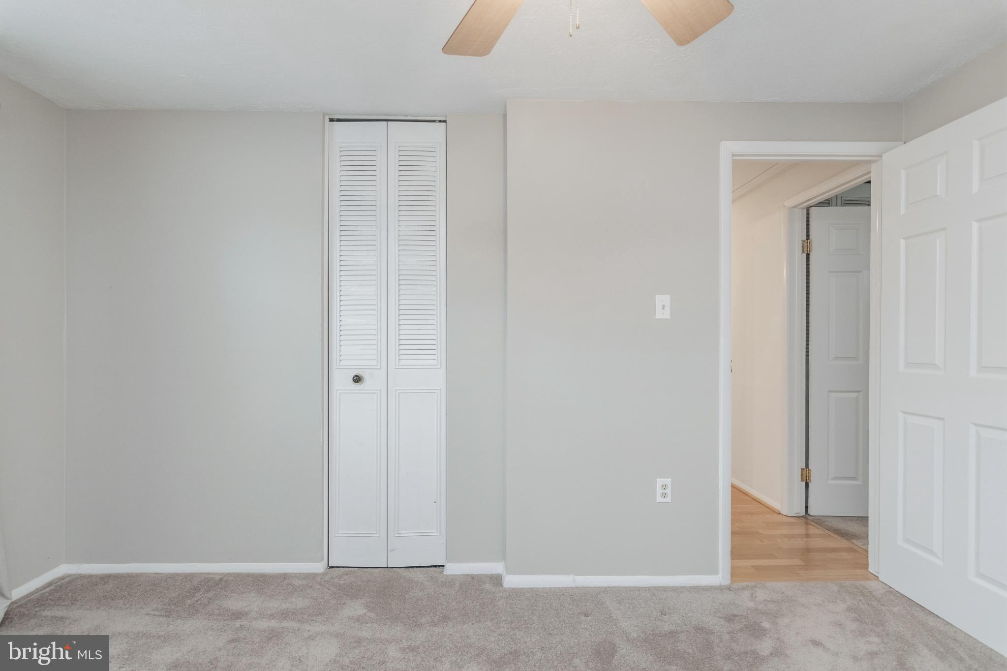 2806 Logway Road Vienna, VA 22181 - Photo 23 of 42 a view of an empty room