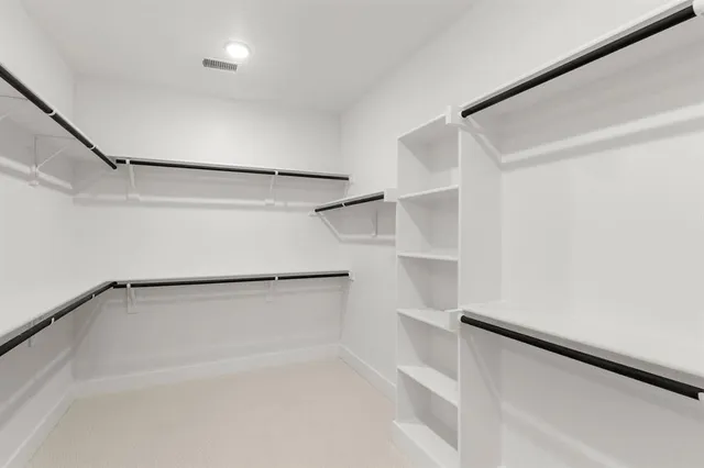 $811,574 | 230 Broadmoor Lane, Ovilla, TX 75154