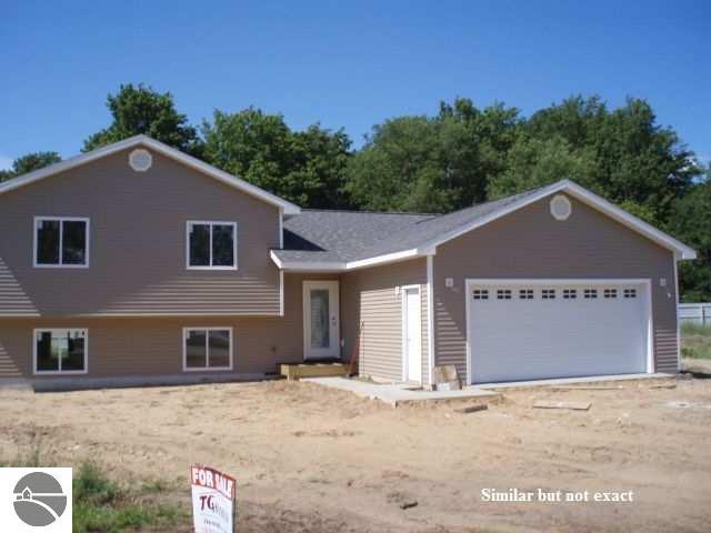 2464 Gary Road Traverse City, MI 49685 - Photo 2 of 12 1726743-1.JPG