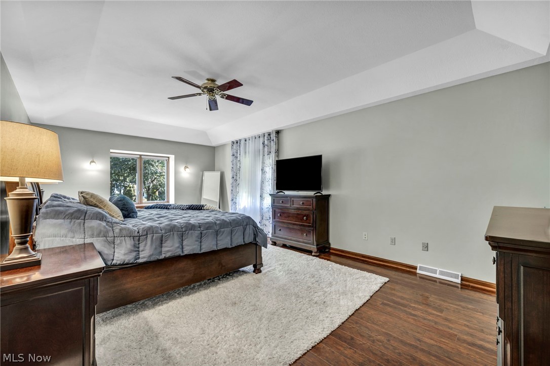 48261 Rice Road Amherst, OH 44001 - Photo 26 of 50