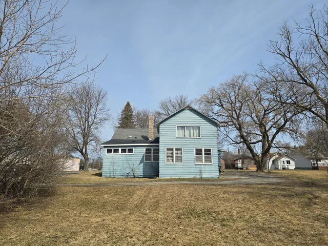 $100,000 | 1127 7th Street, International Falls, MN 56649