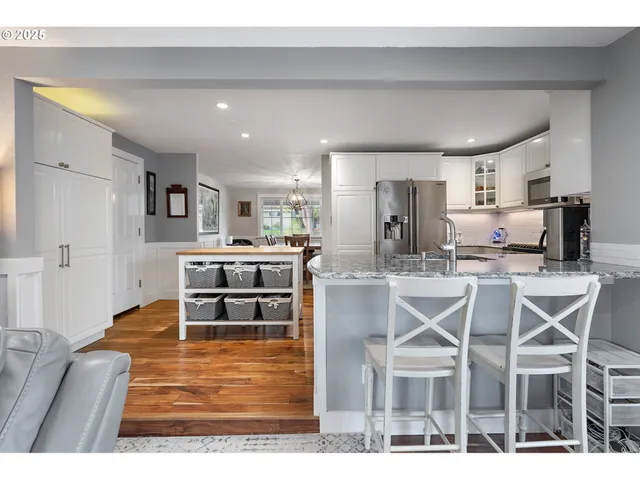 $650,000 | 12300 Southwest 127th Avenue, Tigard, OR 97223