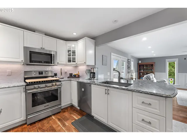 $650,000 | 12300 Southwest 127th Avenue, Tigard, OR 97223