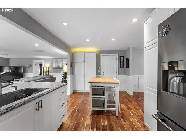 $650,000 | 12300 Southwest 127th Avenue, Tigard, OR 97223