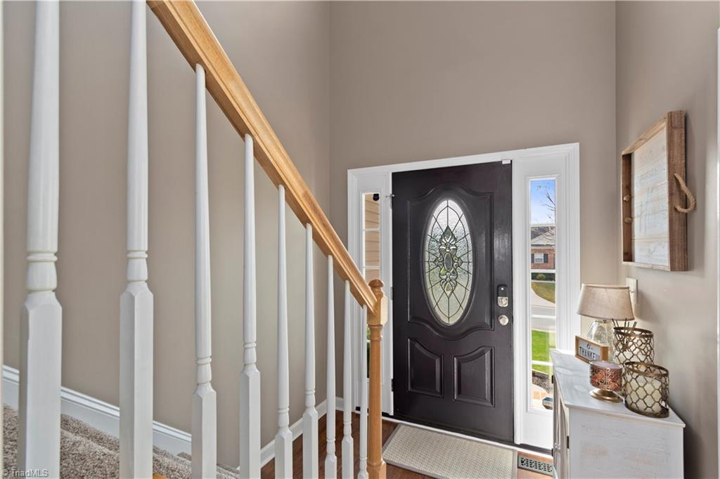 421 Barnsdale Ridge Road Kernersville, NC 27284 - Photo 2 of 32 Gallery Image 2
