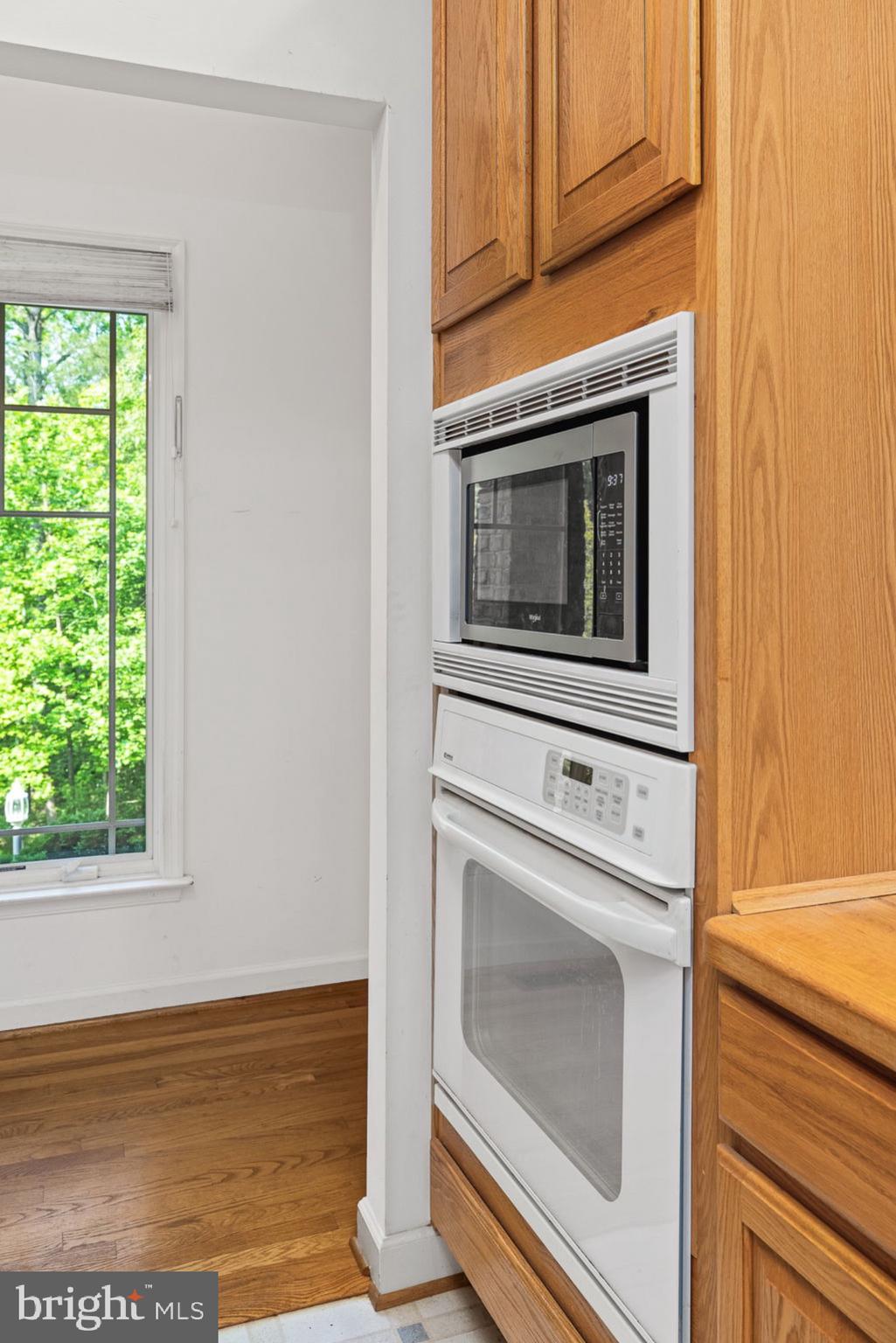 10 Piper Place Fredericksburg, VA 22405 - Photo 11 of 34 a kitchen with granite countertop cabinets stainless steel appliances and a window