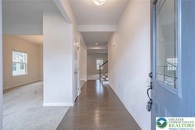 $679,900 | 2584 Raya Way, Easton, PA 18045