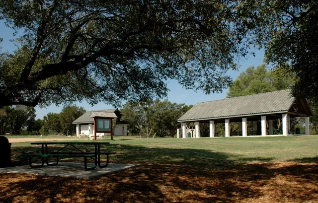 $500,000 | 116 West Eagle Drive, The Hills, TX 78738