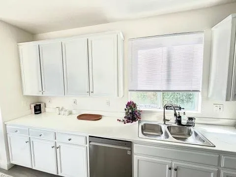$620,000 | 3400 Allan Adale Drive, Modesto, CA 95355