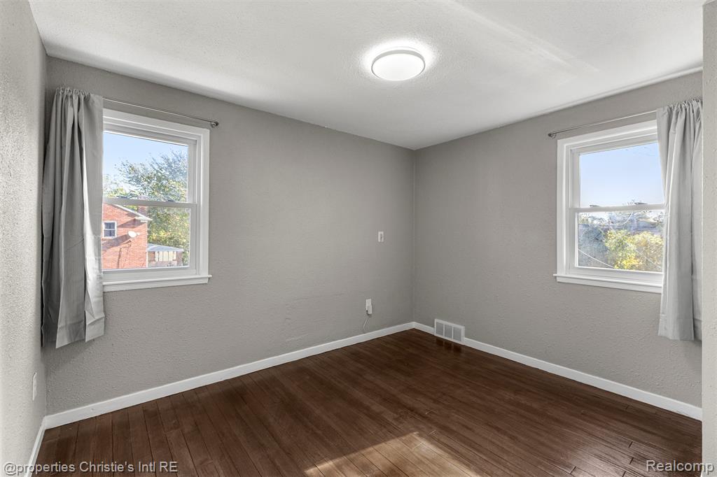 10842 Nottingham Road Detroit, MI 48224 - Photo 16 of 23