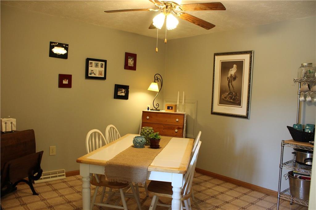 402 Rochester Road Freedom, PA 15042 - Photo 8 of 24