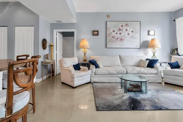 $349,500 | 1830 Radius Drive, Unit 1412, Hollywood, FL 33020