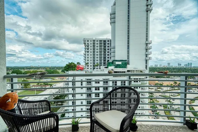 $349,500 | 1830 Radius Drive, Unit 1412, Hollywood, FL 33020